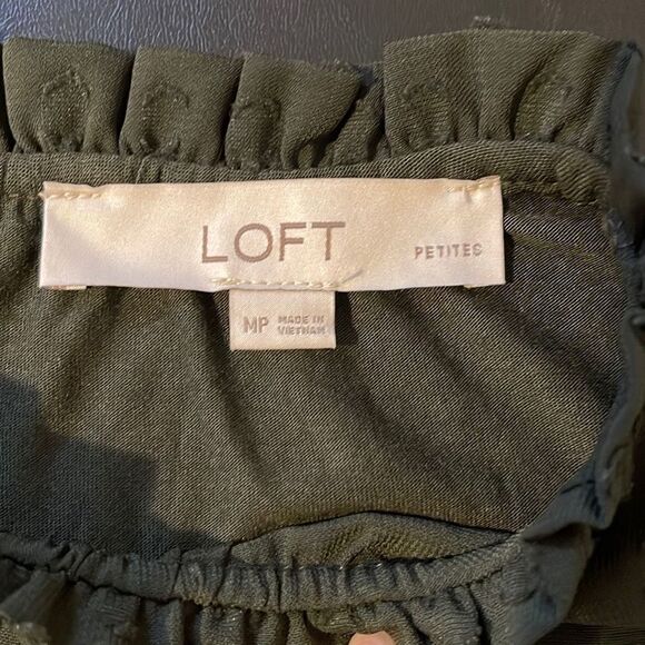 Loft Women's Ruffle Tank Blouse Sleeveless‎ Top Casual Summer Olive Green Petite - Picture 5 of 8